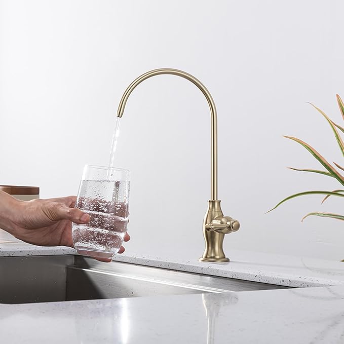 Delle Rosa Brushed Gold Drinking Water Faucet, Solid Brass Kitchen Water Filter Faucet, Classical Water Filtration Faucet for Under Sink Water Filter System Brushed Gold（Light Gold）