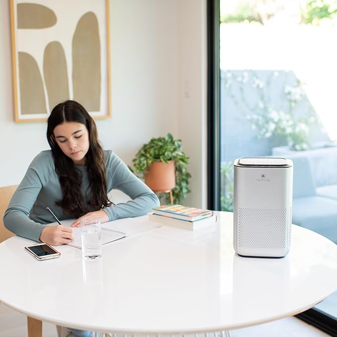 Medify MA-15 Air Purifier with True HEPA H13 Filter | 585 ft² Coverage in 1hr for Allergens, Smoke, Wildfires, Dust, Odors, Pollen, Pet Dander | Removal to 0.1 Microns | Silver, 1-Pack