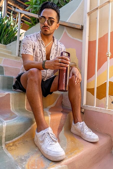 LifeStraw Go Series – BPA-Free Water Filter Bottle for Travel and Everyday use removes Bacteria, parasites and microplastics, Improves Taste, 1L Laguna Teal